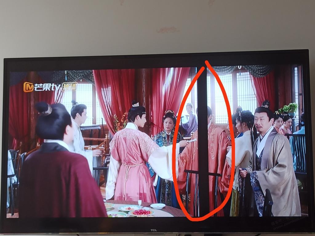 电视机出现这种竖条了。能修吗