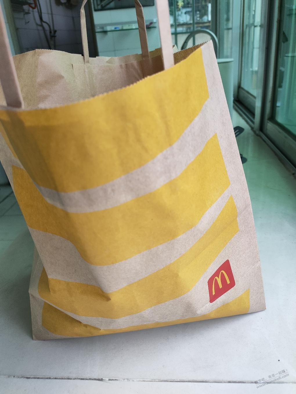 麦当劳回来，店员很热情