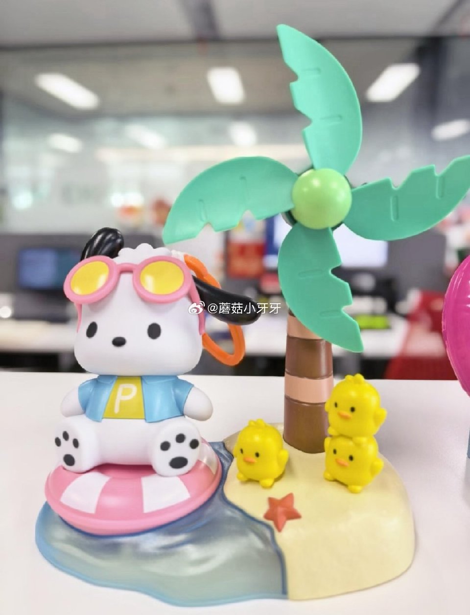 【美团】 肯德基 三丽鸥家族大玩具双人餐，可以48入手 （玩具共5款，随机发放，试试备注） 购买步骤...